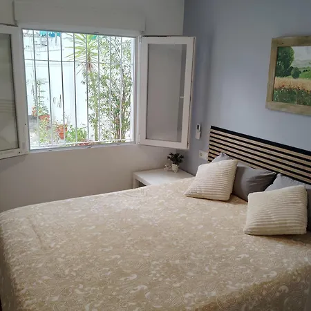Privado En Triana Full Equip Appartamento