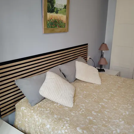 Privado En Triana Full Equip Appartement